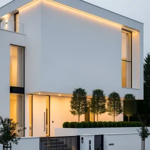 Architectural Luminosity: A White Prism Retreat