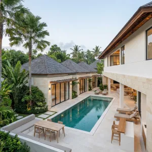 Palm Court Linear Pool Escape