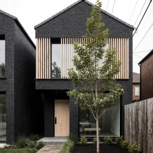 Tree-Friendly Abode: Modern Architectural Delight