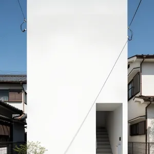 Monolithic Minimalist Marvel