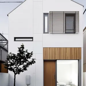 Urban Haven: Minimalist Box Unplugged
