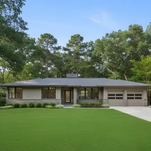 Retro Ranch Retreat in the Heart of Nature
