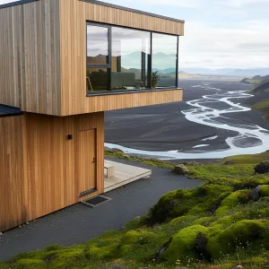 Transparent Tranquility: Scenic Cube