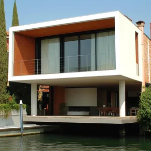 Canal Hover House