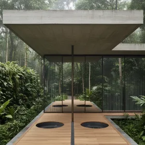 Rainforest Plinth Glasshouse