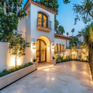 Mediterranean Magic: Villa Under the Stars