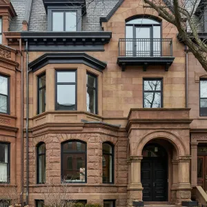 Heritage Brownstone With Bold Modern Trim