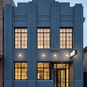 Midnight Streamlined Storefront