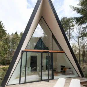Angular Oasis: The Peak Pad