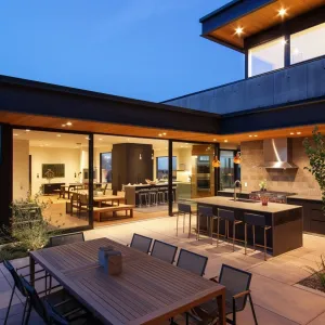 Outdoor Kitchen and Dining Space