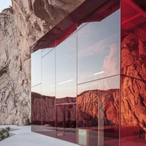 Cliffside Ruby Refuge