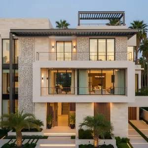 Contemporary Serenity: A Modern Luxe Abode