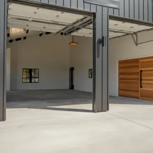 A Garage Grotto with Urban Appeal