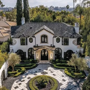 Enchanted Garden Manor