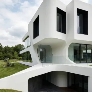 Sculpted Cloud Rampart Dwelling