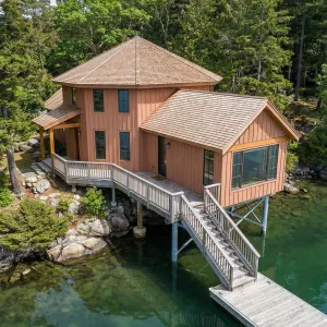 Forest Edge Trestle Cottage