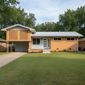 Midcentury Breeze-Block Split Ranch