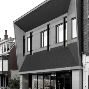 Preview of Daring Angles on Urban Canvas