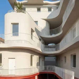 Wavefront Courtyard Living Complex