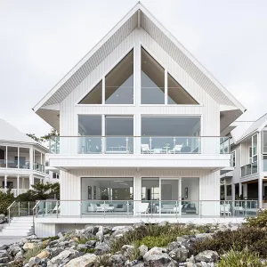 Triangular Tranquility on the Tides