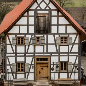 Preview of Tudor Tapestry: A Delightful German Dwelling