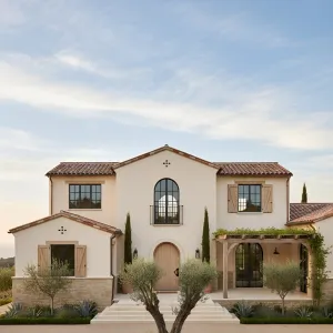 Tuscan Breeze Courtyard Manor