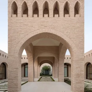 The Majestic Maze: A Dance of Brick and Bushes