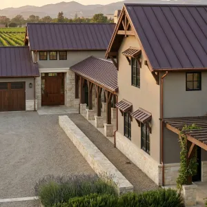 Tuscan Ridge Barndominium With Covered Walk