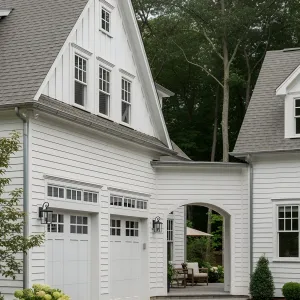 Delightful Homestead with Chic Carriage Retreat