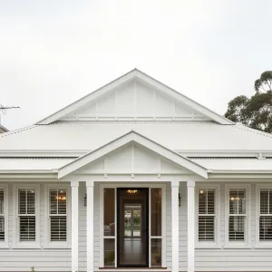 White Delight: Bungalow Perfection Unplugged