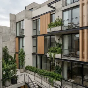Courtyard Vines Concrete Loft Enclave