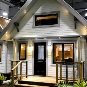Cozy Cottage Adventure: The Modular Chalet