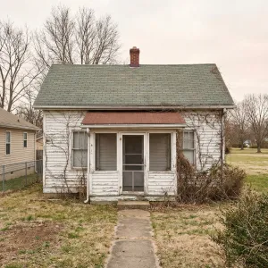 Vine-Covered Prairie Story Cottage