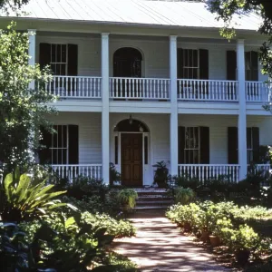 Quaint Southern Retreat Between the Columns