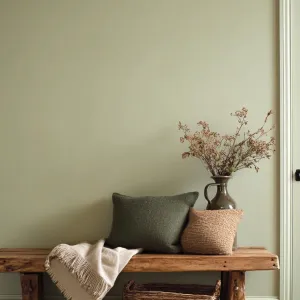 Nature’s Serene Perch