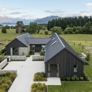 Alpine Courtyard Longhouse Retreat