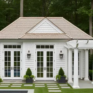Charming Hideaway by the Poolside