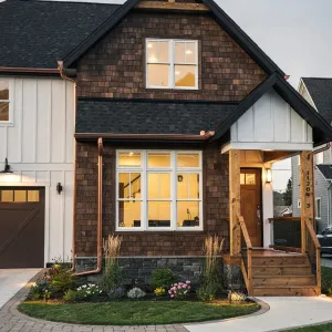 Warm Gabled Shingle Farmhouse Blend