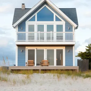 Cozy Seaside Sanctuary