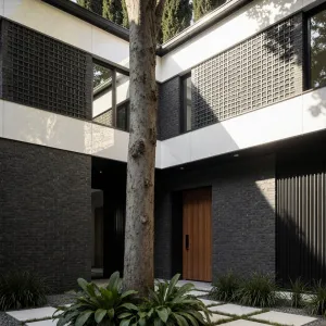 Woodland Wonder: Modern Home’s Tree Surprise