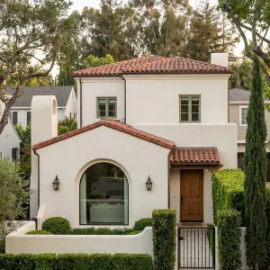 Red Tile Suburban Spanish Nest